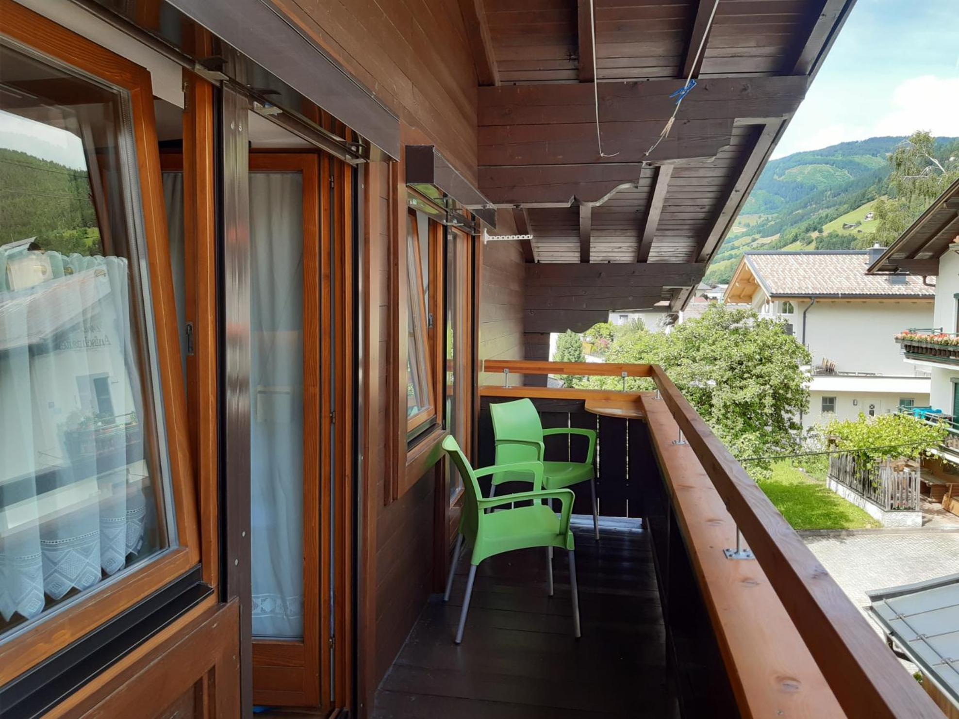 Pension Zu Hause Uttendorf Rum bild
